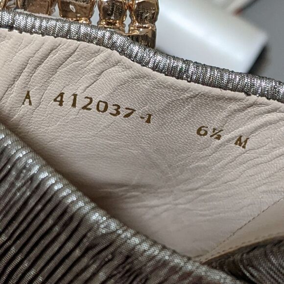 Stuart Weitzman Theone jeweled slides in silver metallic sized 6.5M - Picture 3 of 12